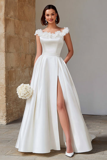 Robe de mariée en satin ivoire A Line Sweep Train avec fente
